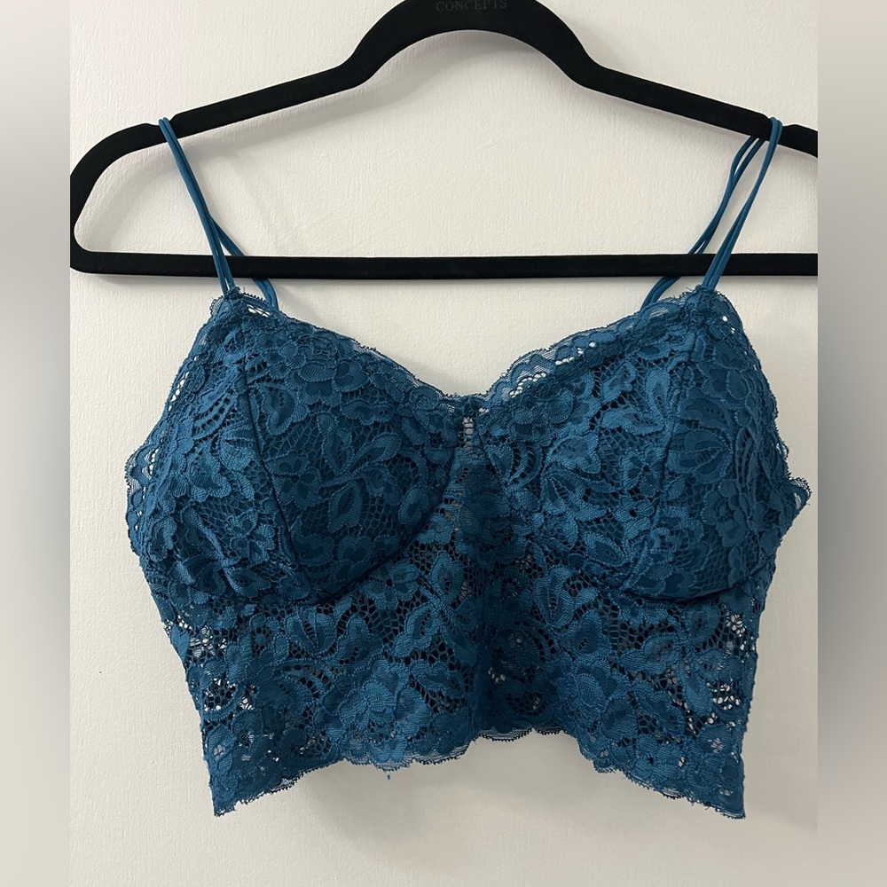 Lace bralette in blue size medium